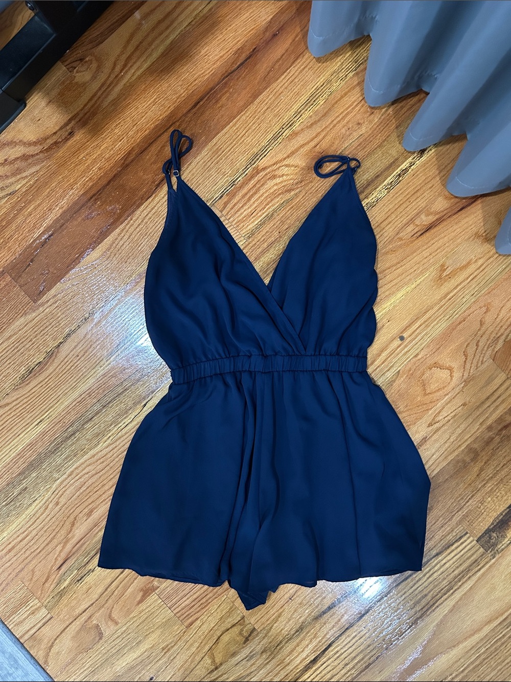 Show Me Your MuMu Navy Blue V-Neck Romper with Tie Straps